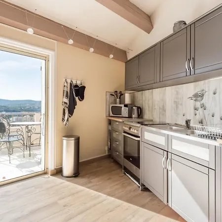 Casa vacanze Sea View, Vue Mer, Piscine Le Lavandou