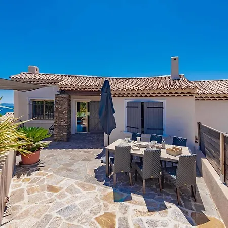 Sea View, Vue Mer, Piscine Prázdninový dům Le Lavandou
